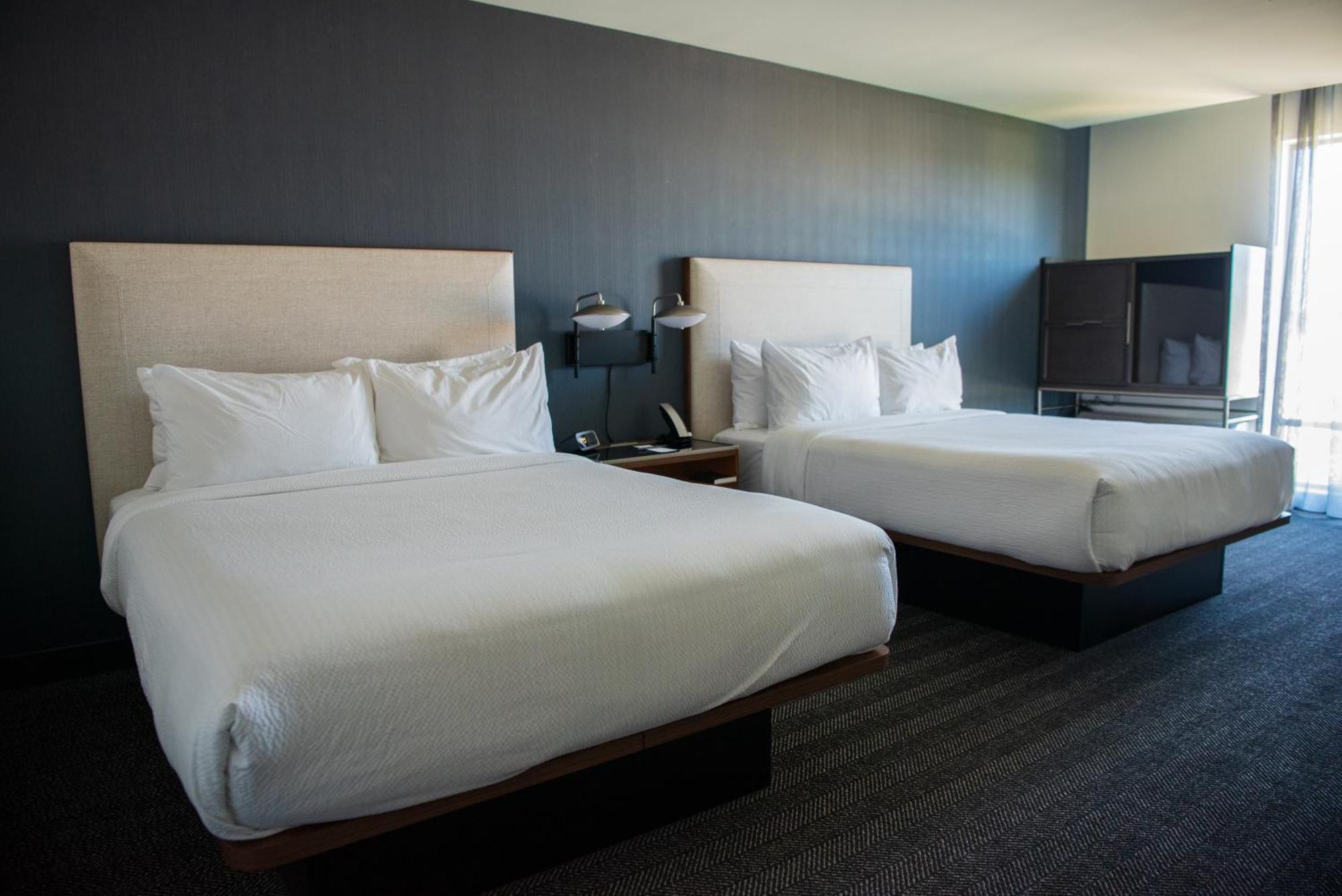Courtyard By Marriott Lake City Zewnętrze zdjęcie