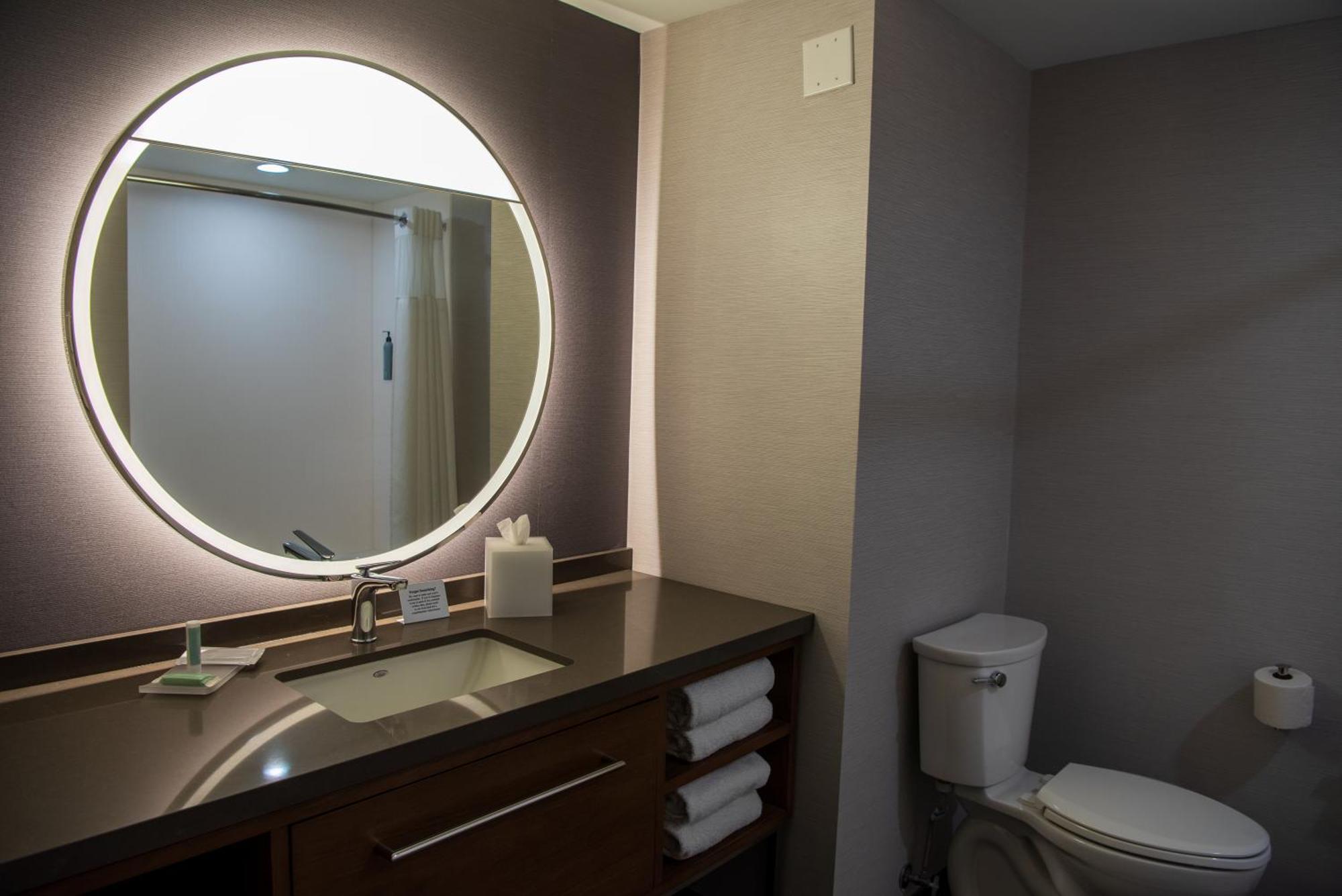 Courtyard By Marriott Lake City Zewnętrze zdjęcie