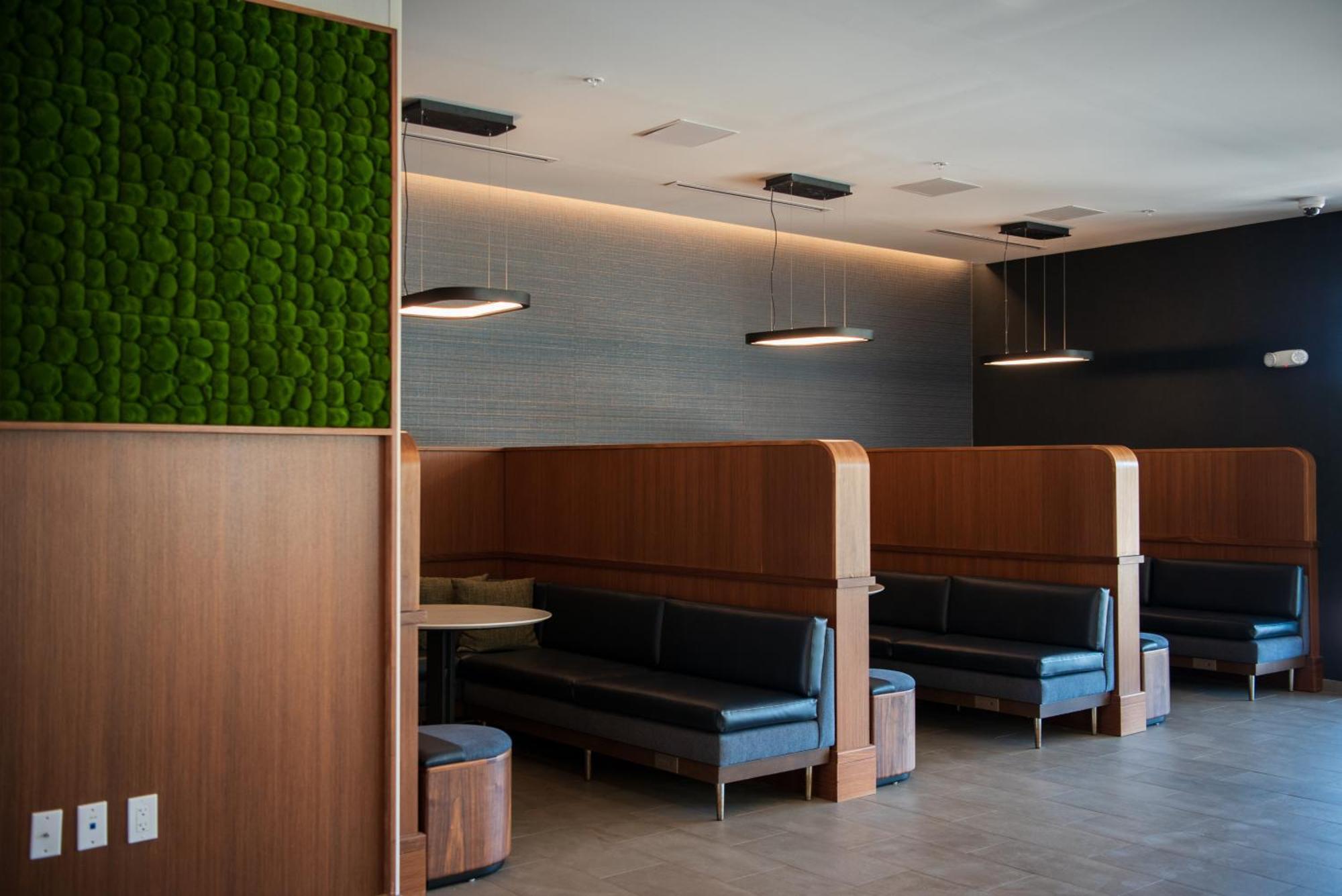 Courtyard By Marriott Lake City Zewnętrze zdjęcie