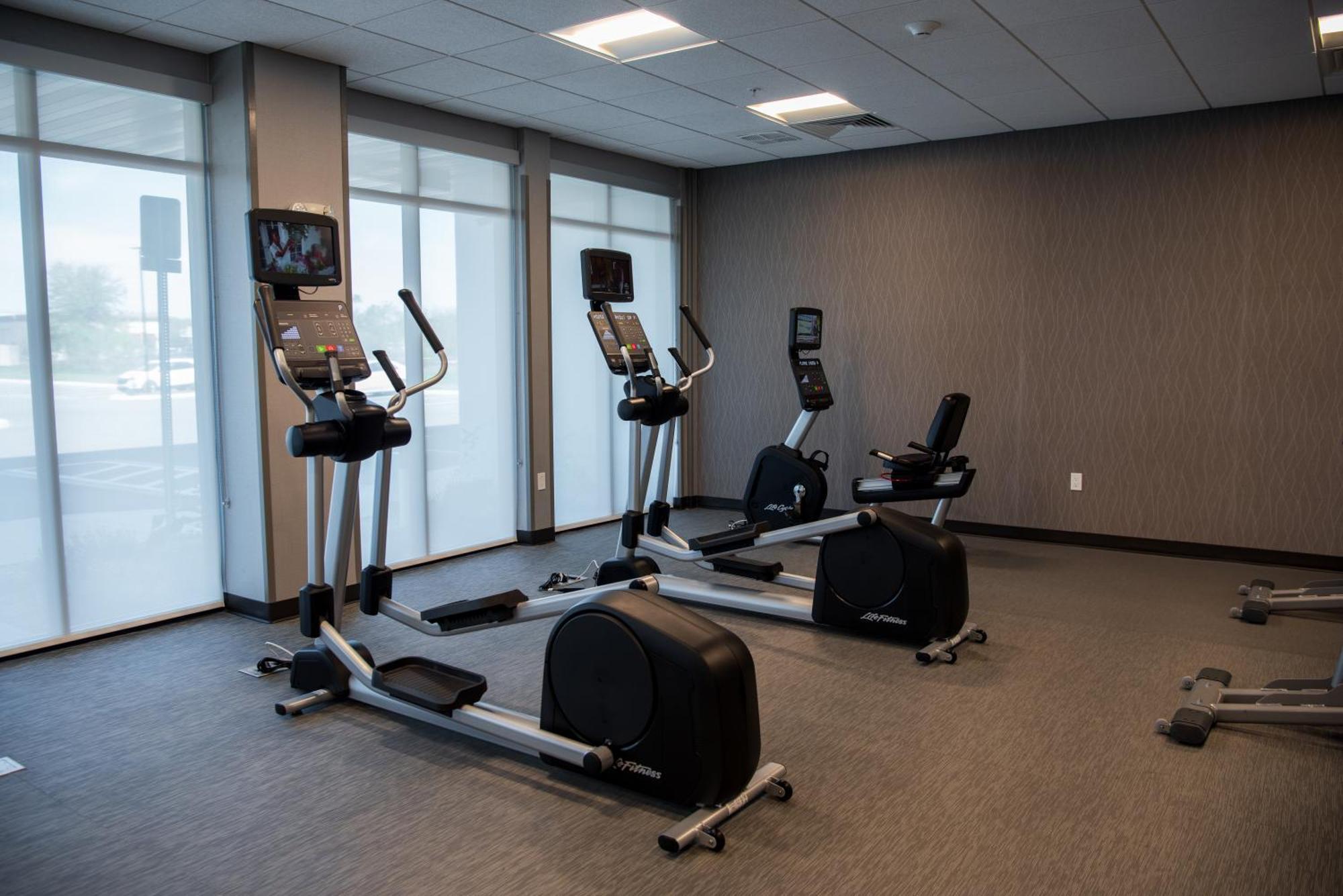 Courtyard By Marriott Lake City Zewnętrze zdjęcie