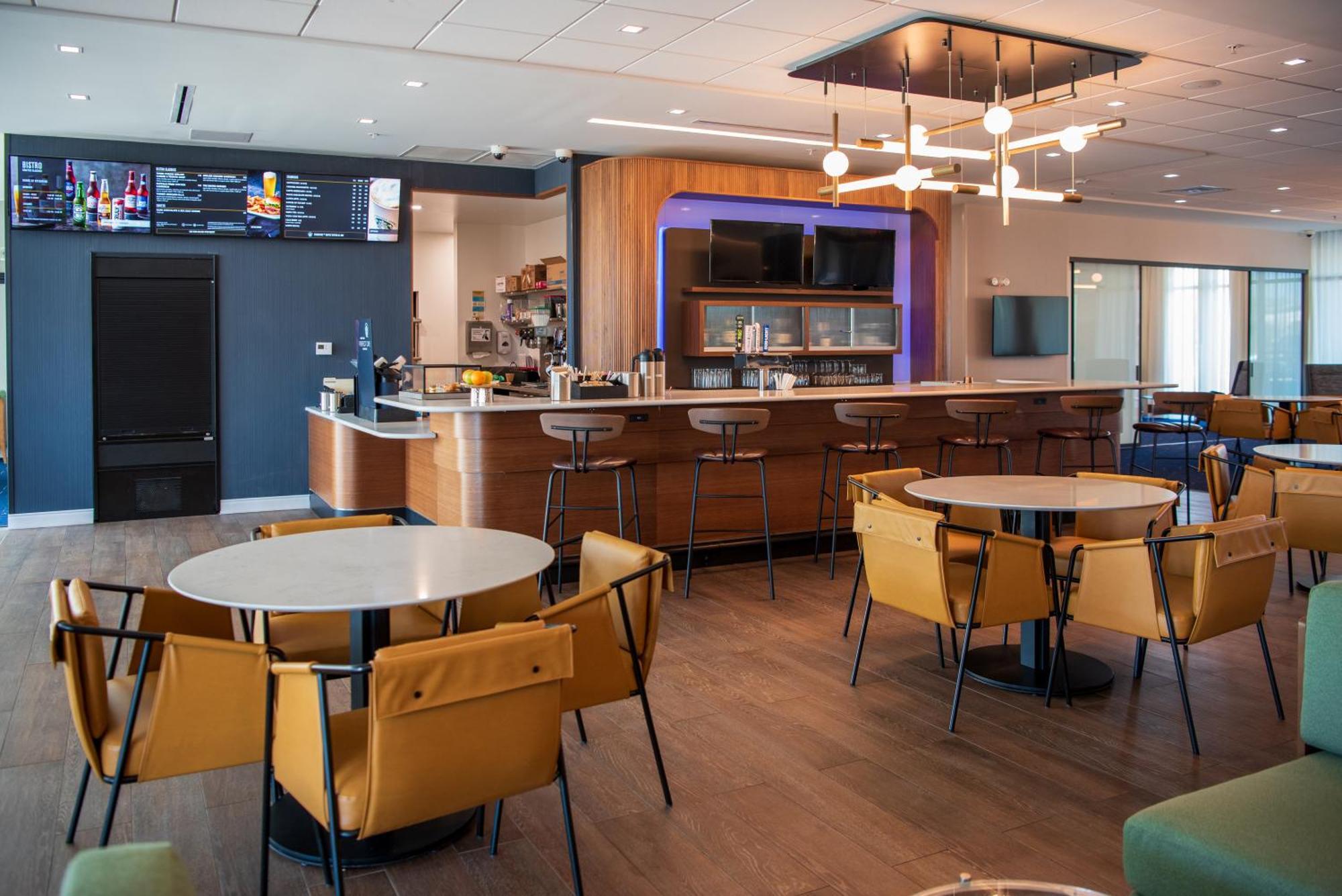 Courtyard By Marriott Lake City Zewnętrze zdjęcie
